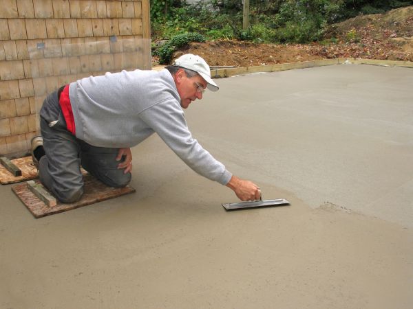 Flat Concrete Installation in Lubbock